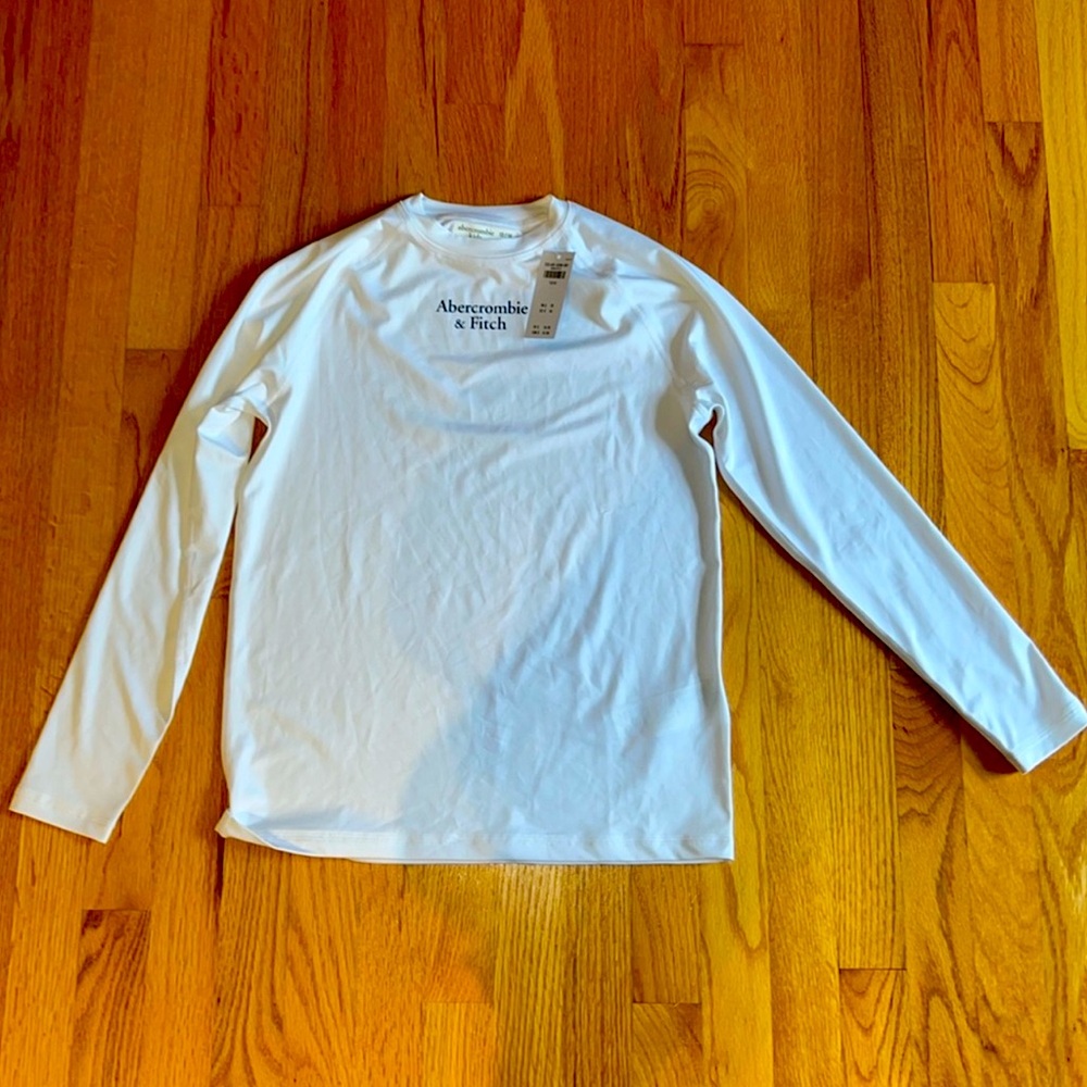 NWT Abercrombie Kids Rash Guard.